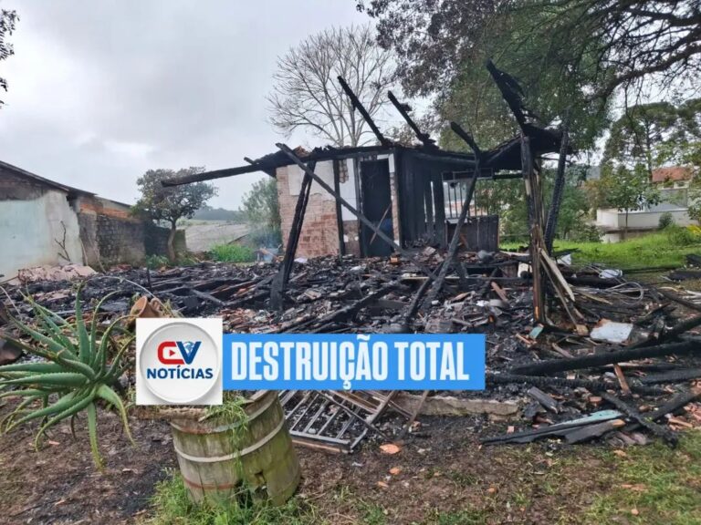 Corrente do Bem é organizada para ajudar professora que perdeu casa em Incêndio