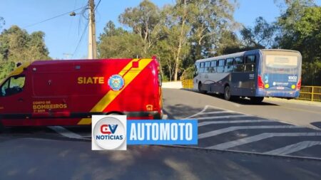 Motociclista fica ferido após colisão com ônibus em Campo Largo